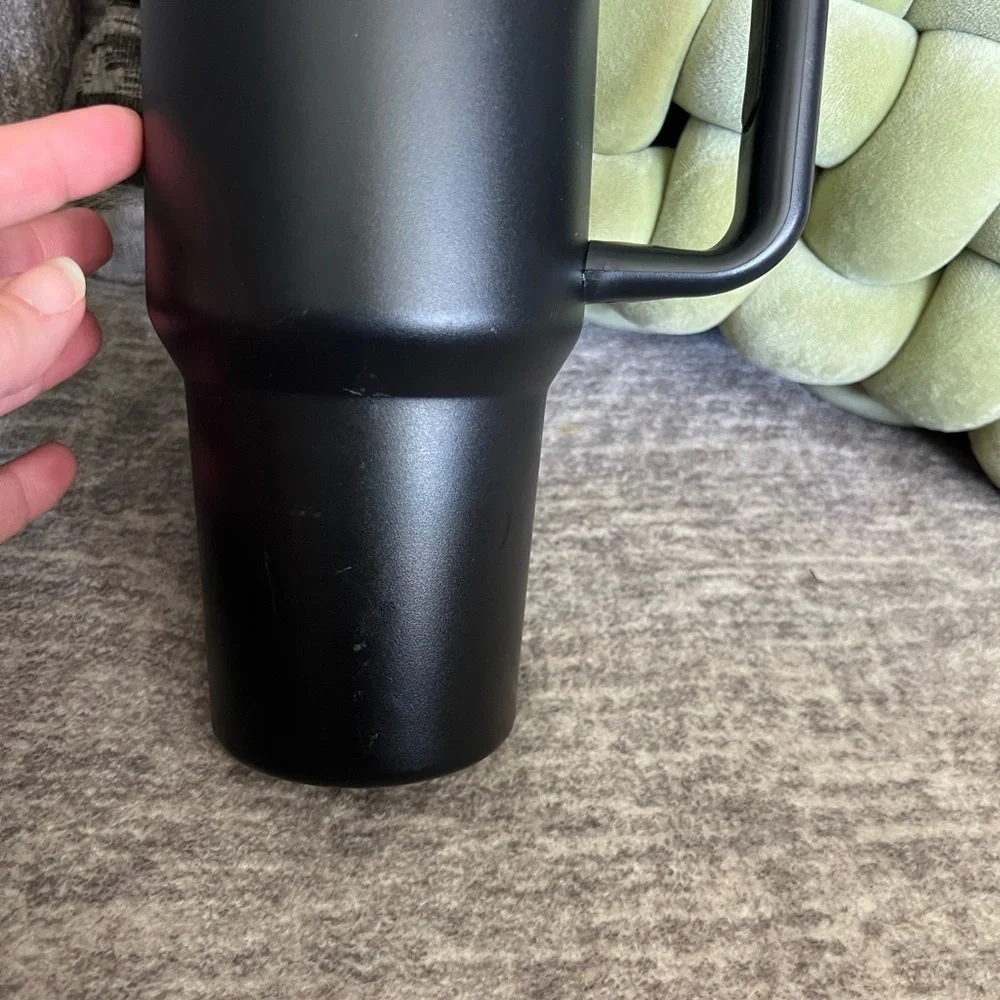 Stanley Black Chrome Quencher - Picture 3 of 10